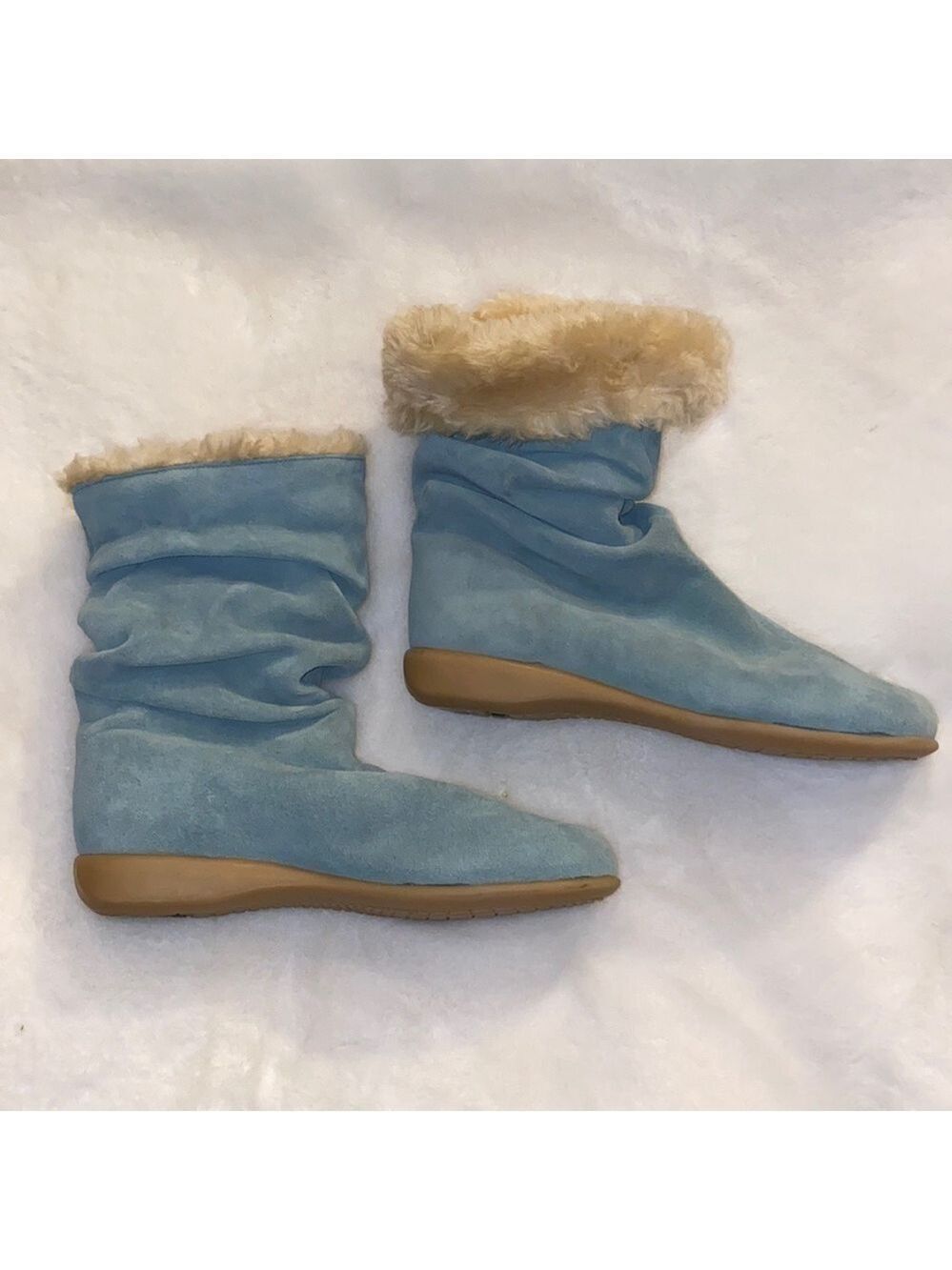 SANTANA CANADA Suede Boots